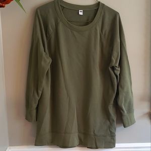 Long Crewneck Sweatshirt